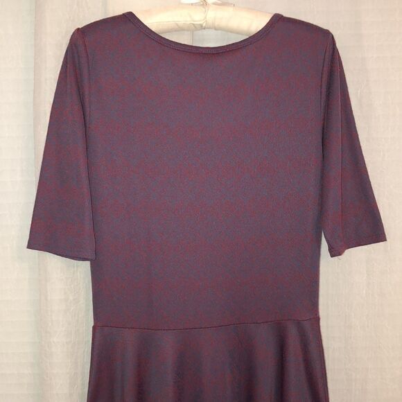 LuLaRoe Nicole L Indigo Red Quarter Puff Sleeve Fit and Flare A-Line Dress - Picture 4 of 13